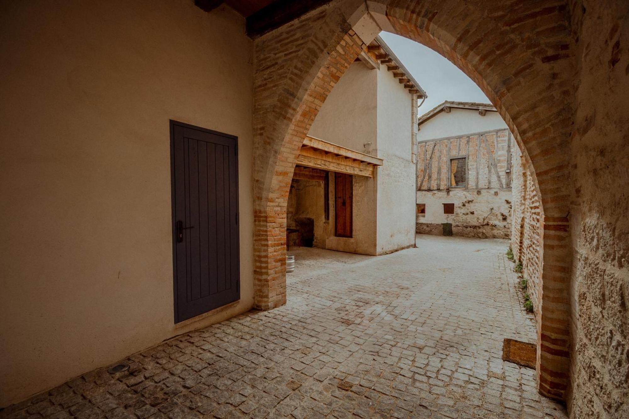 La Chambre Bleue Lauzerte Εξωτερικό φωτογραφία