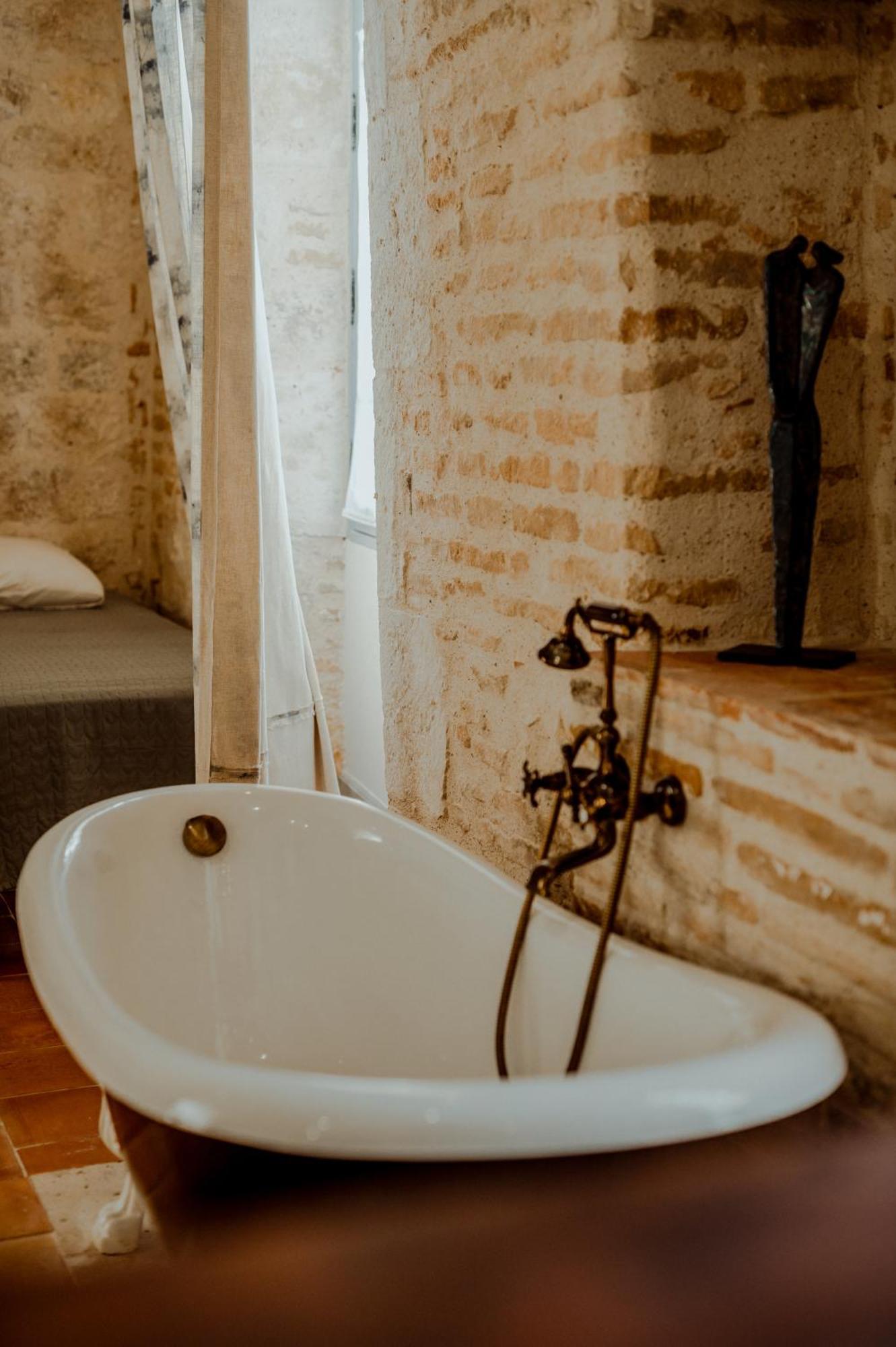 La Chambre Bleue Lauzerte Εξωτερικό φωτογραφία