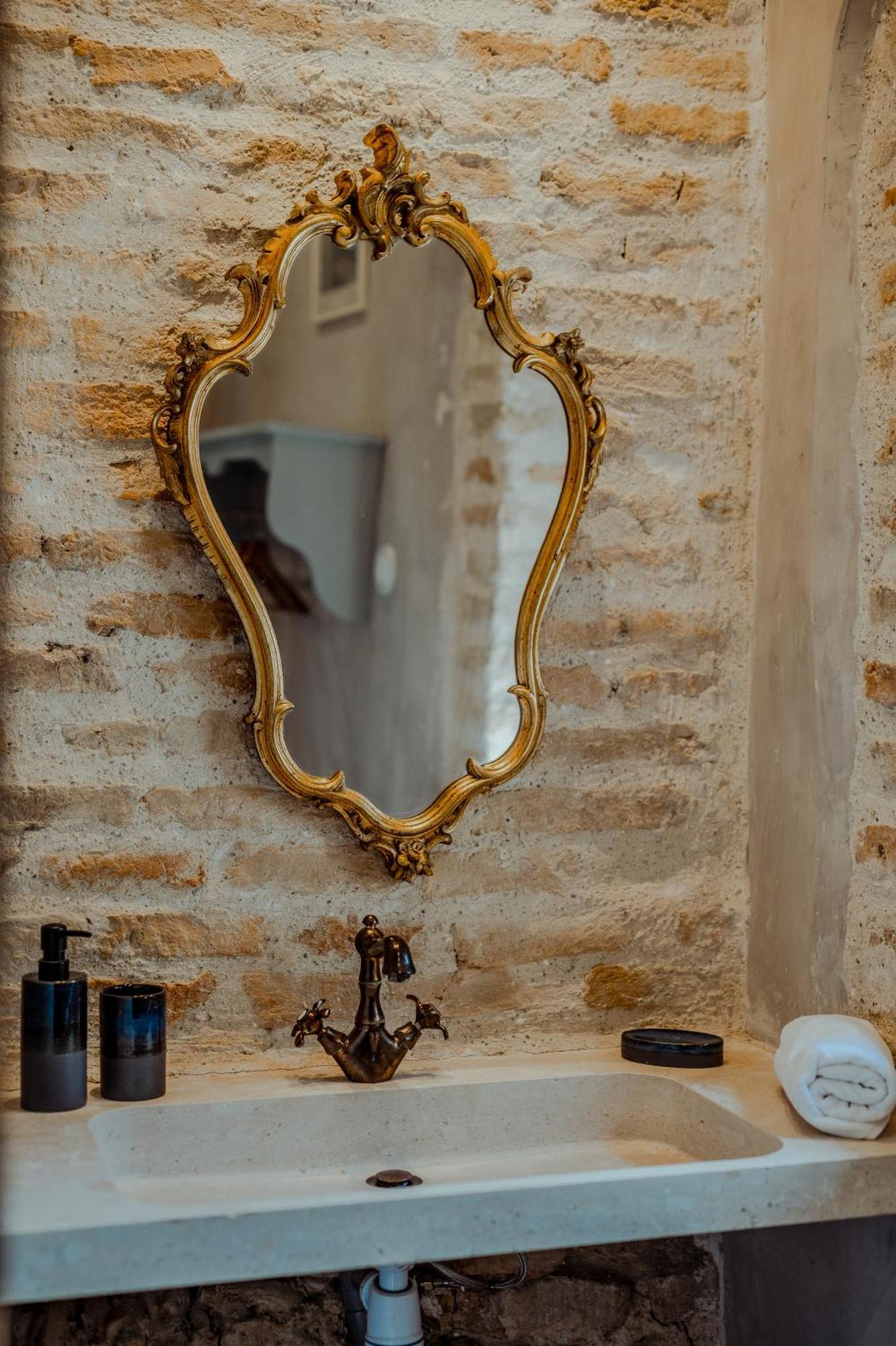 La Chambre Bleue Lauzerte Εξωτερικό φωτογραφία